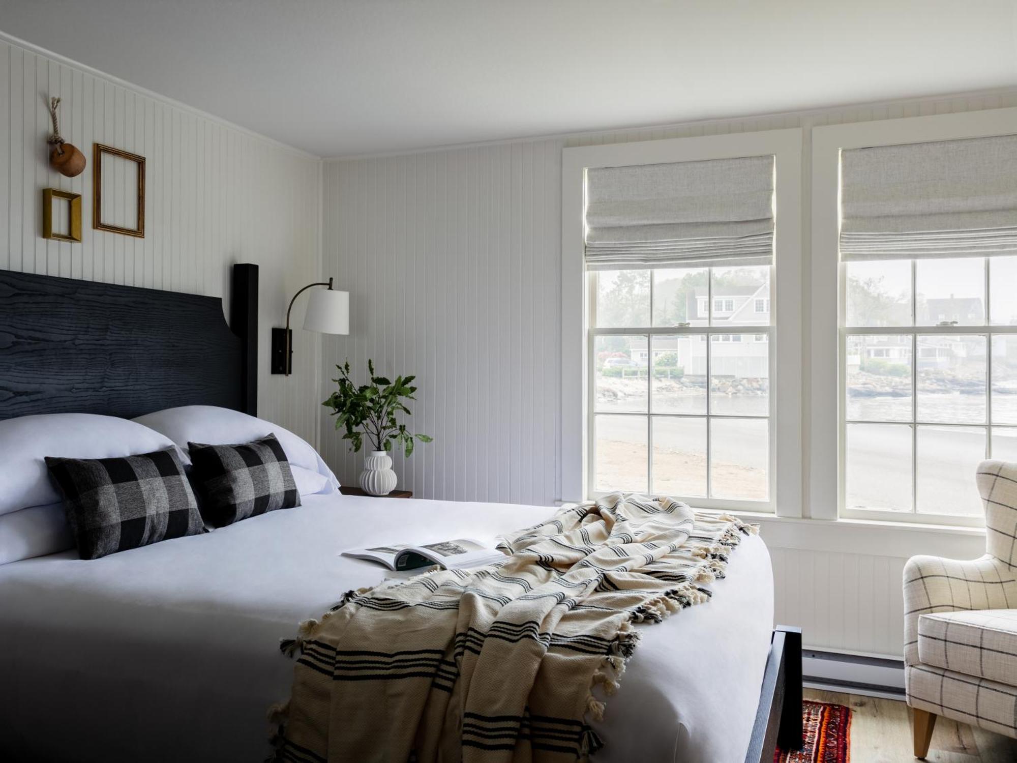 Bluebird Ocean Point Inn מראה חיצוני תמונה